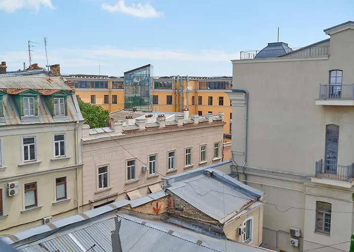 Apartment White Door 3 Odesa