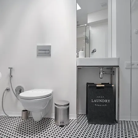 White Door 3 Апартаменты
