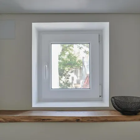 Apartment White Door 3 Odessa